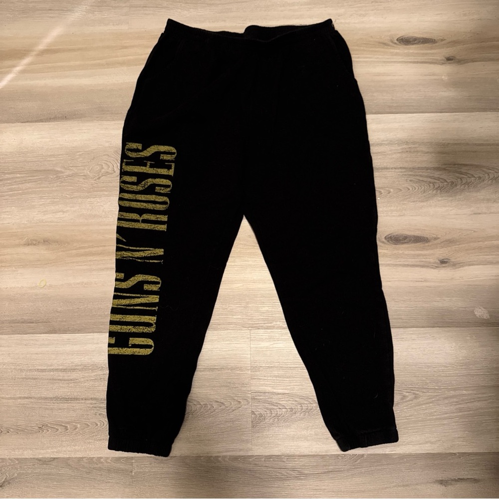 Guns N’ Roses sweet pants